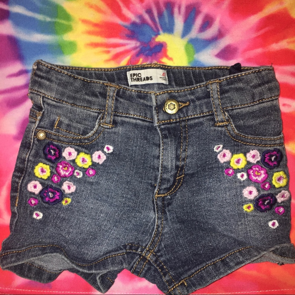 Epic Threads embroidery shorts